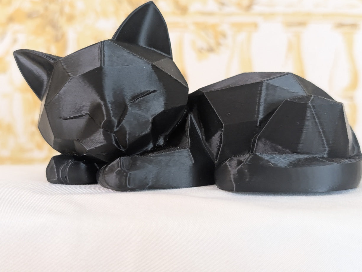 Cat Polygon - Table Piece - Home Decor