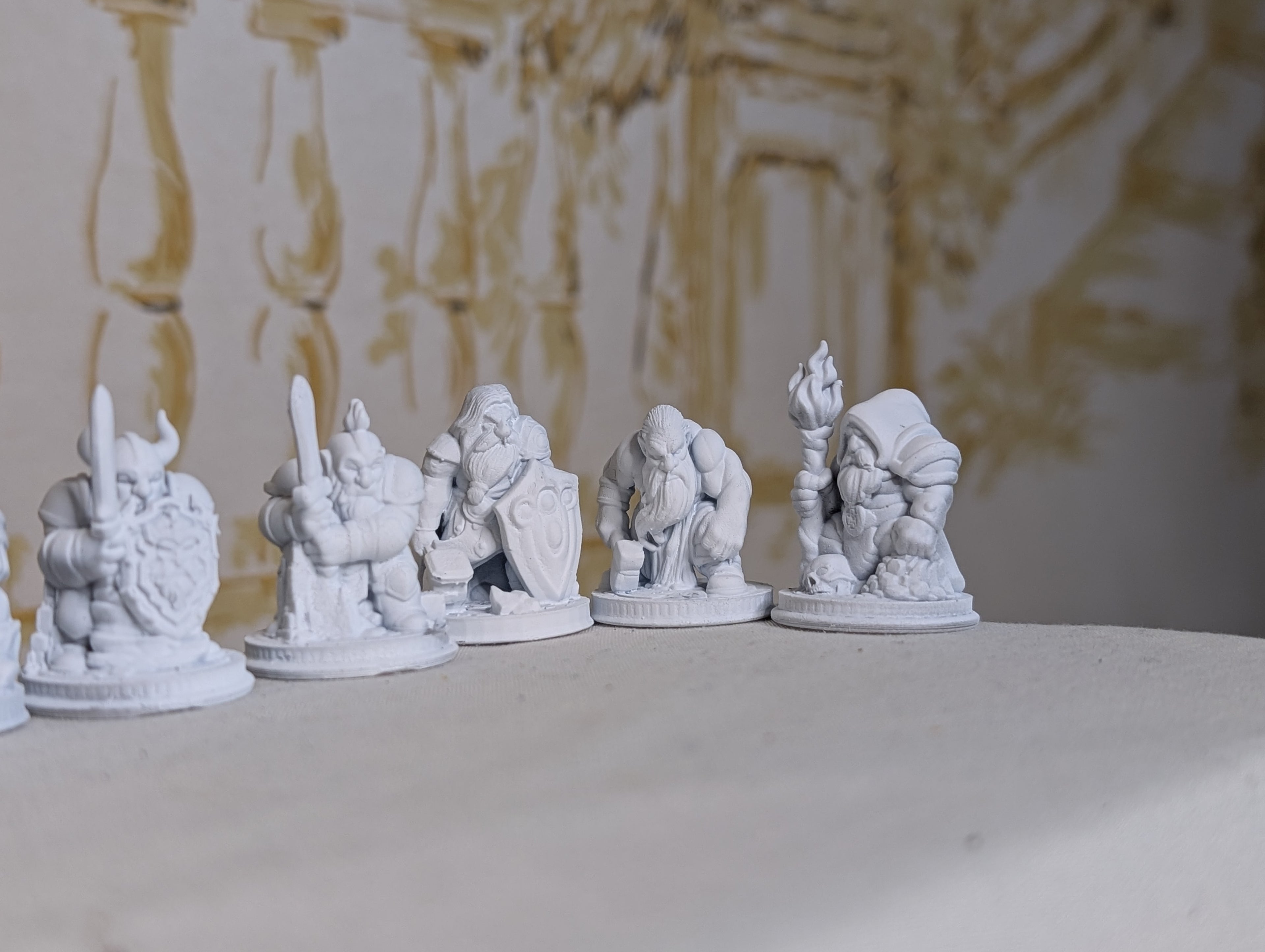 Dwarven Miniatures - 10 Pack! - 1.5 in - Resin cast - Primed