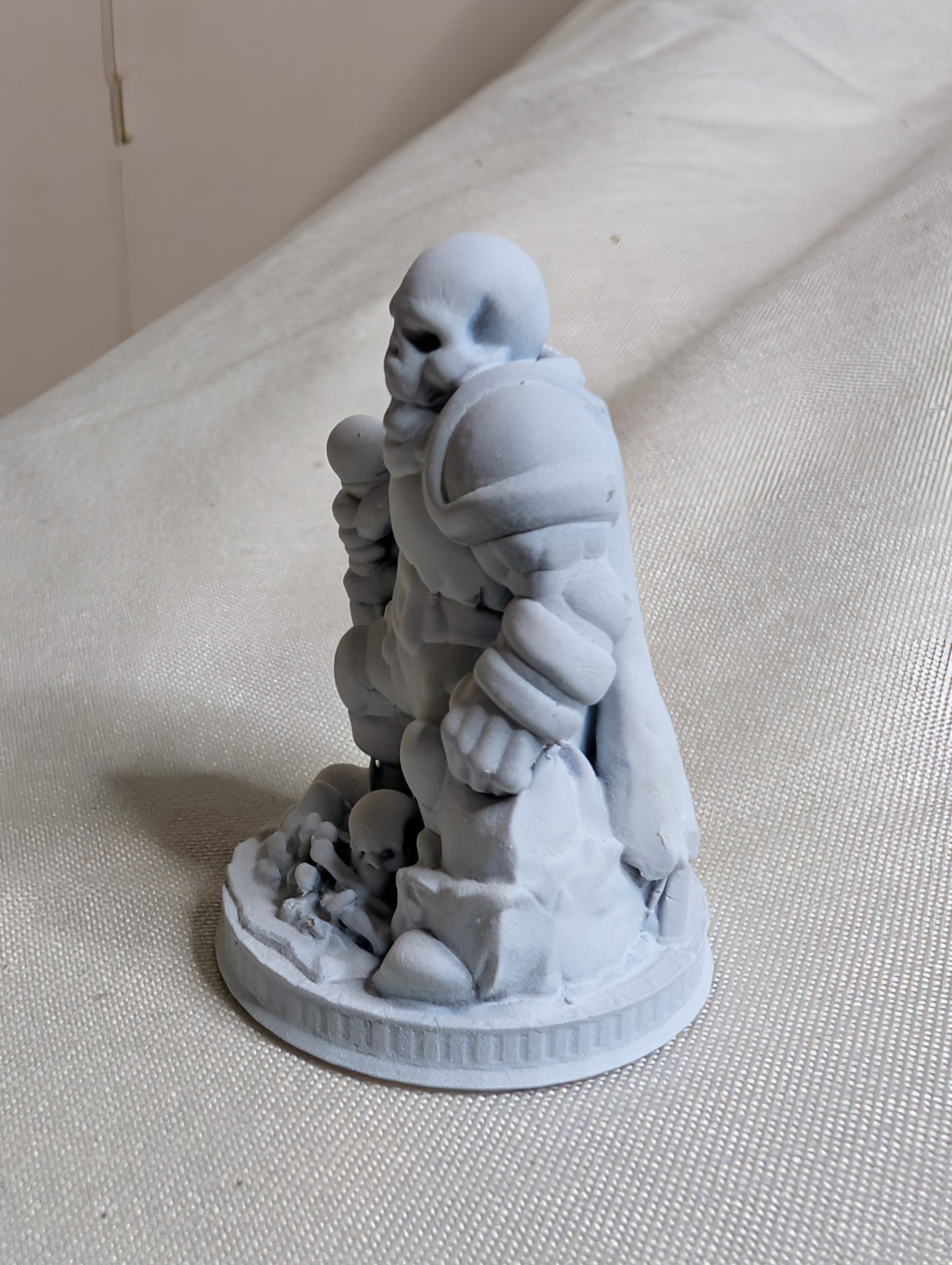 Dwarven Miniatures - 10 Pack! - 1.5 in - Resin cast - Primed