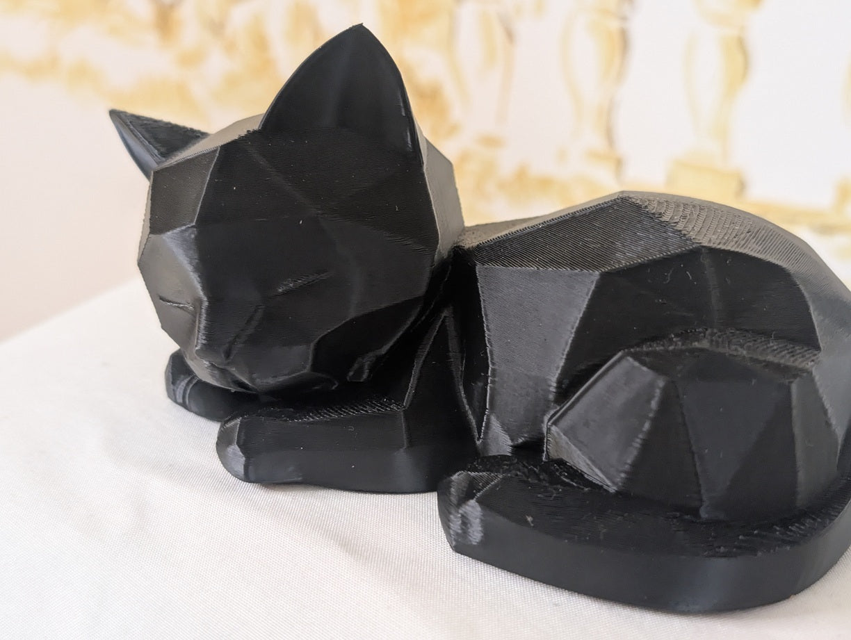 Cat Polygon - Table Piece - Home Decor
